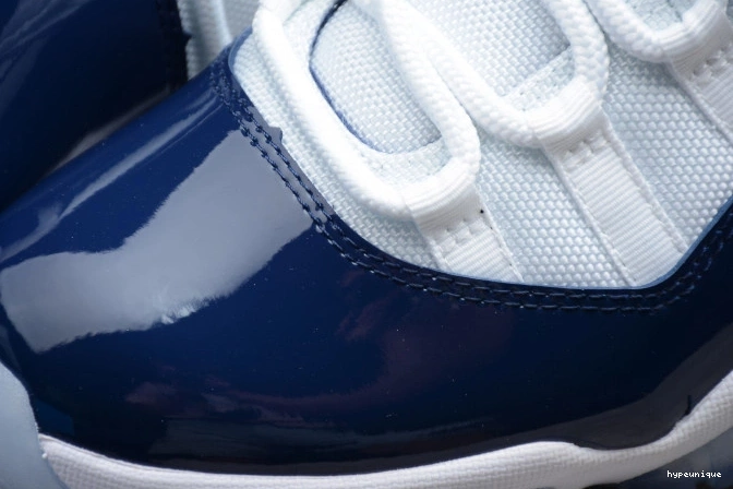 HYPE Air 11 Navy Jordan Retro Midnight 378037-123 0821